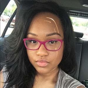 Meet your Posher, Sydney